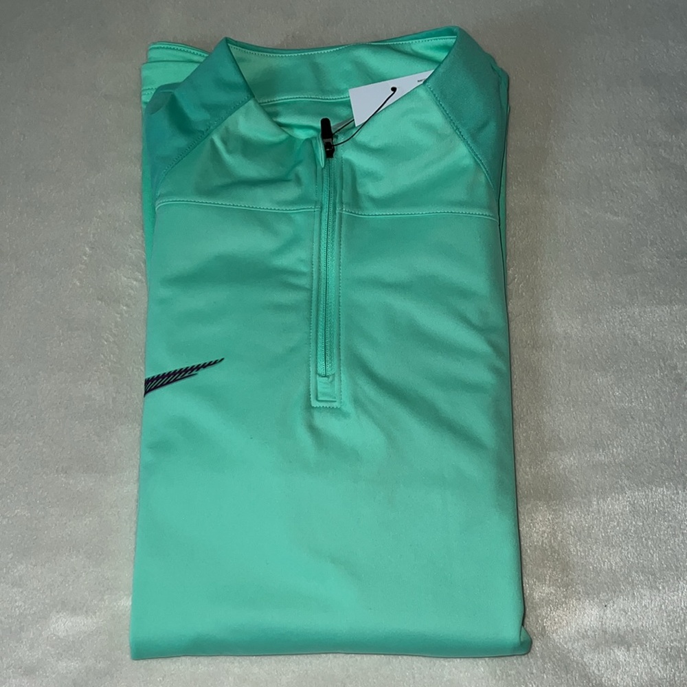 Nike Therma-Fit 1/4 Zip Pullover Size Medium